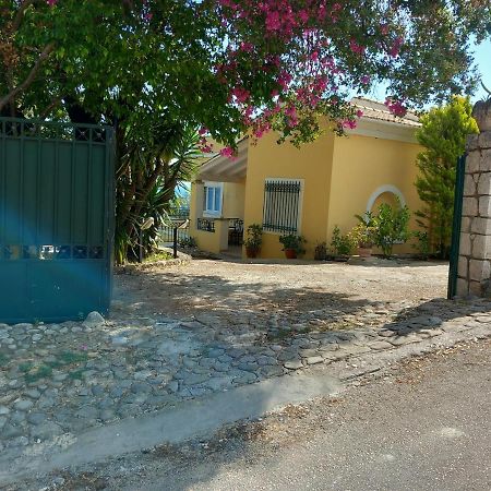 Agia Pelagia Chlomou Olea Home מראה חיצוני תמונה