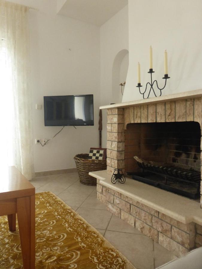 Agia Pelagia Chlomou Olea Home מראה חיצוני תמונה